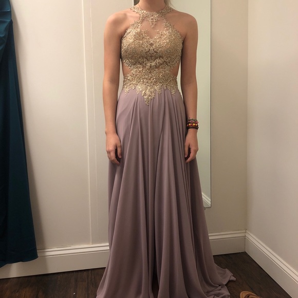 Prom dress - Picture 2 of 2